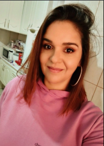 <em>Lorena C.</em>